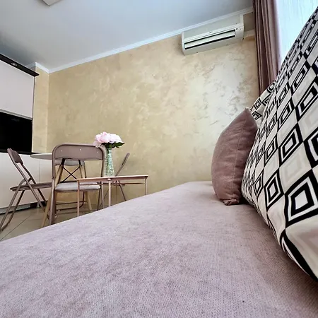 Sunny Apartment